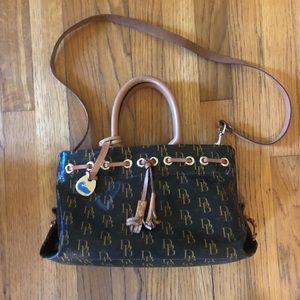 Dooney & Bourke purse